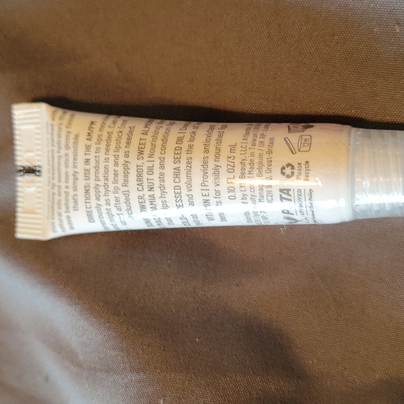 LYS Beauty Speak Love - Picture 2 of 3